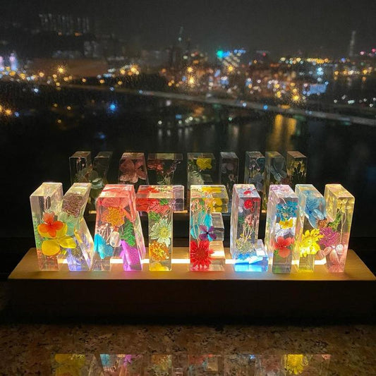 Dried Flowers Resin Letter Lamp - Handmade