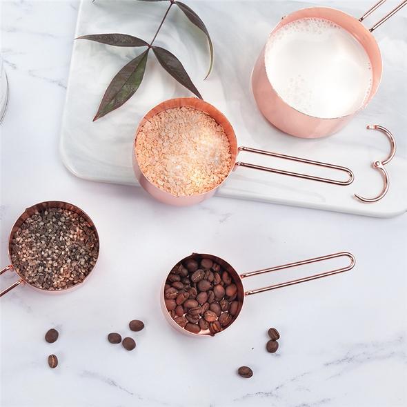 Rosé Measuring Cups Set